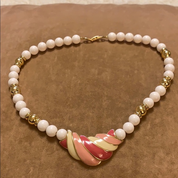 Vintage Jewelry - Vintage necklace with pink and yellow color.